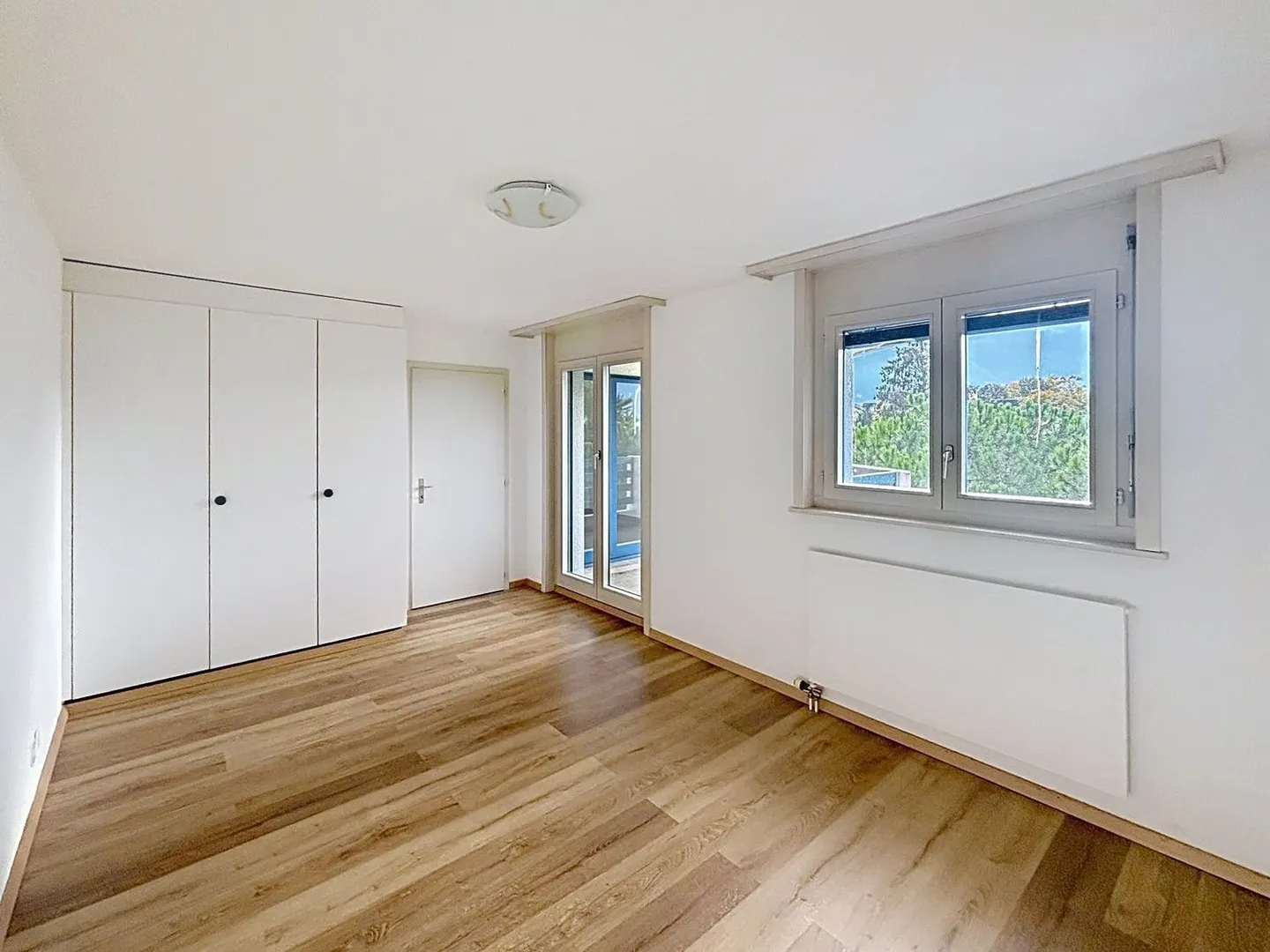 Magnifique appartement de 3,5 pièces avec cheminée à Clarens - Photo 11 sur 23
