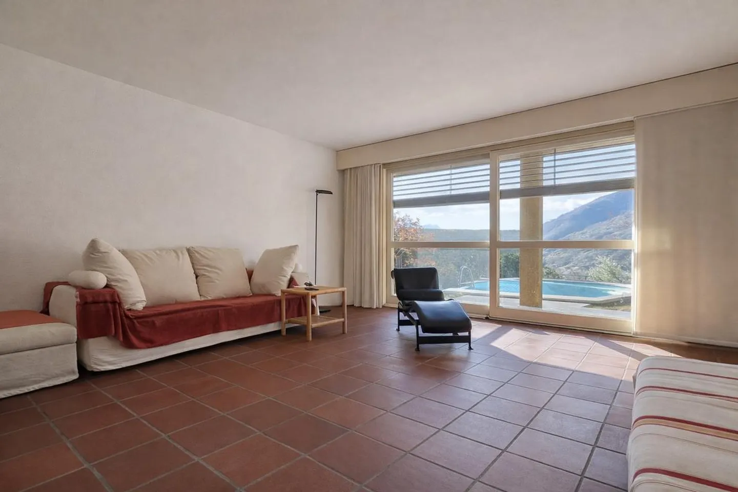 BELLINZONA - SUNNY PROPERTY FOR SALE WITH A VIEW - Photo 6 of 13
