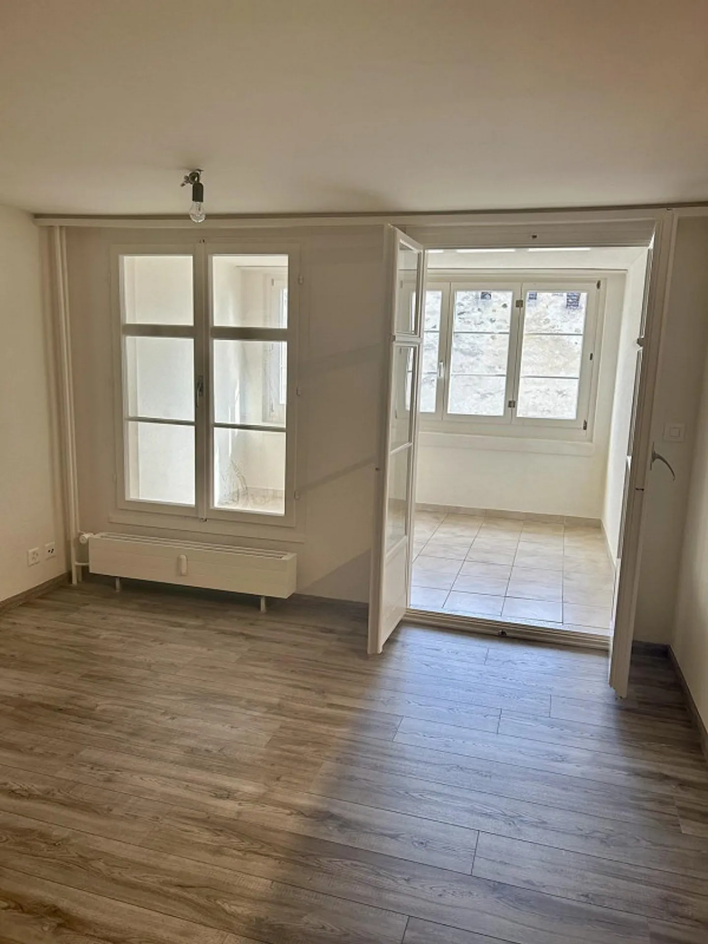 Appartamento nel centro storico con giardino d'inverno - Foto 3 di 7