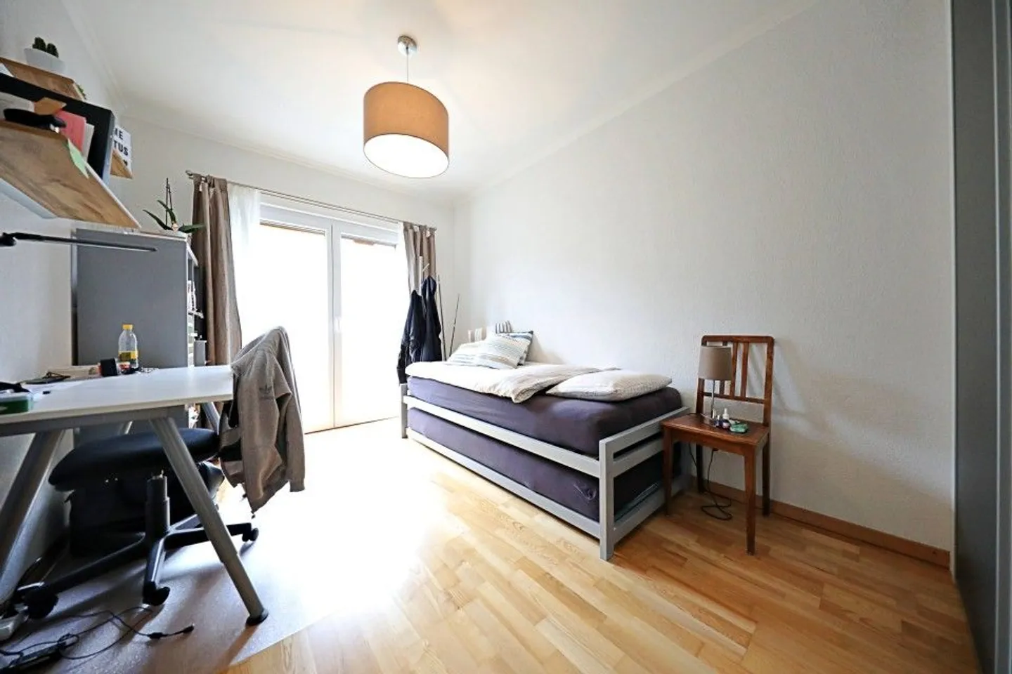 Prachtvolle 3,5-Zimmer-Wohnung mit Terrasse und Pool - Photo 6 sur 8