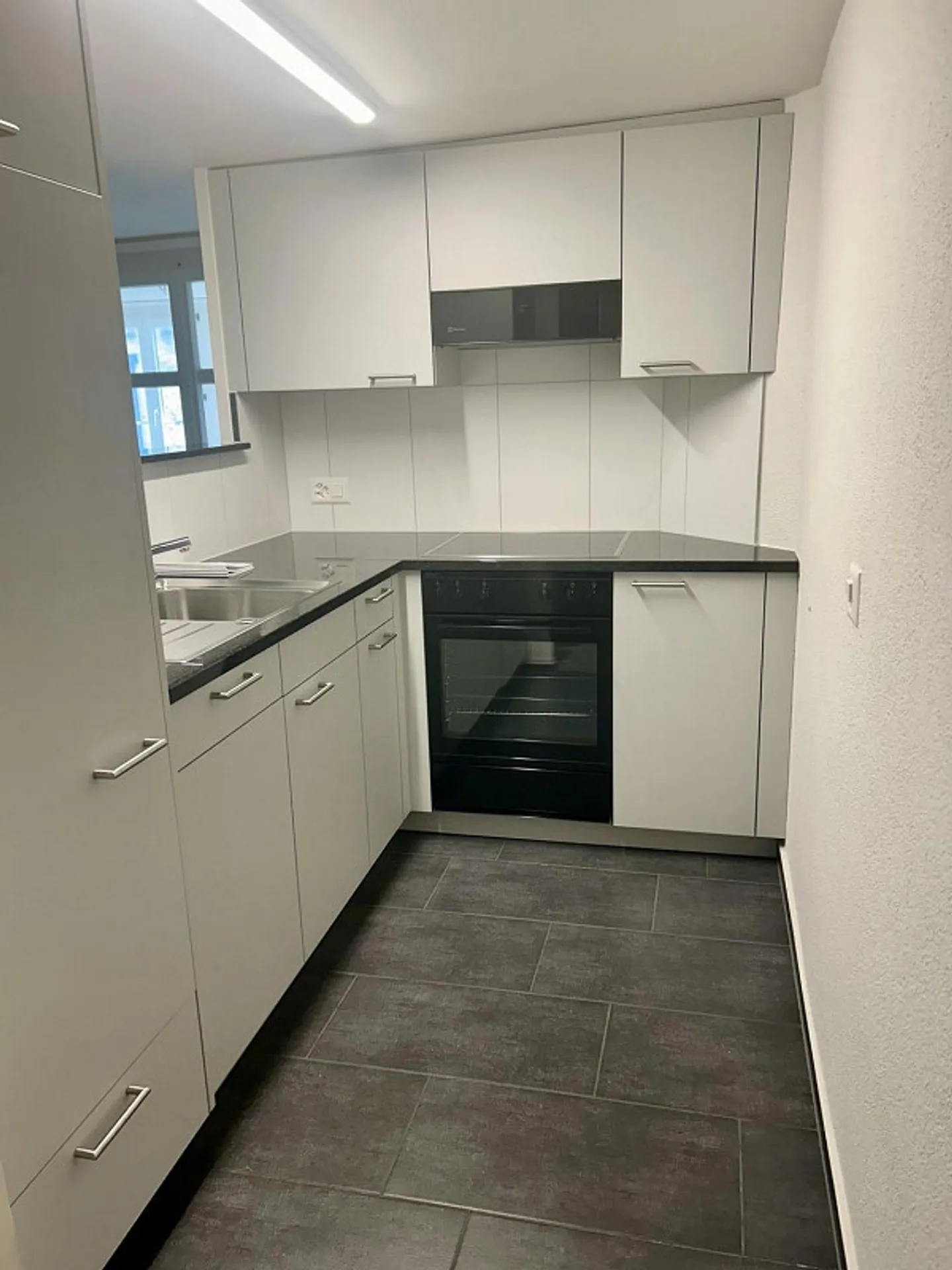 Appartamento nel centro storico con giardino d'inverno - Foto 4 di 7