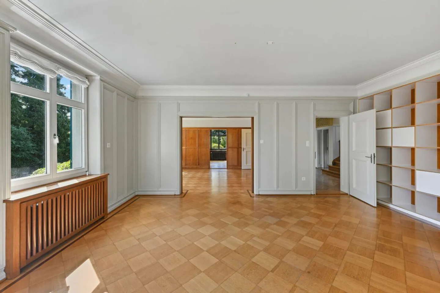 Historische Jugendstilvilla mit Charme, grossem Garten und viel Platz für Ihre Wohnträume - Foto 4 von 30