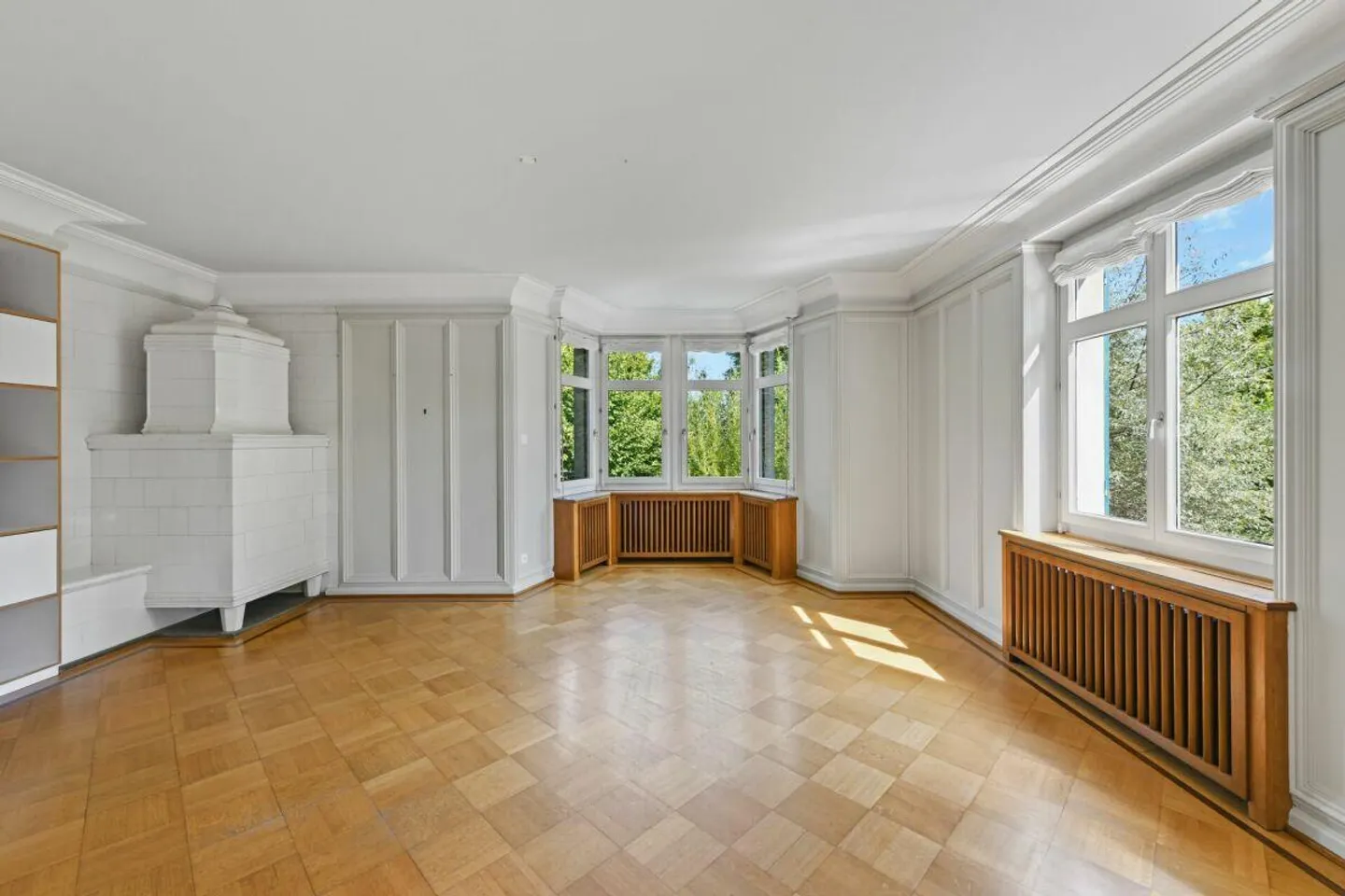 Historische Jugendstilvilla mit Charme, grossem Garten und viel Platz für Ihre Wohnträume - Foto 5 von 30