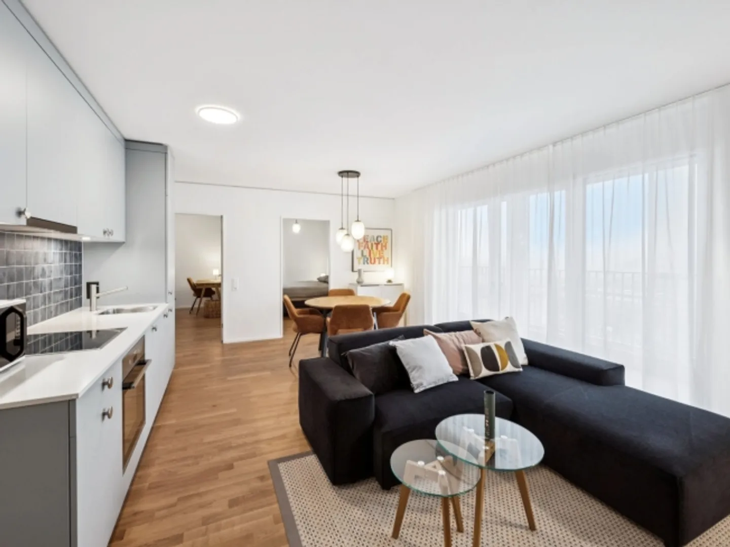 Furnished Room (Shared Apartment) with En-Suite Bathroom – Directly at Muttenz Train Station - Photo 3 of 13