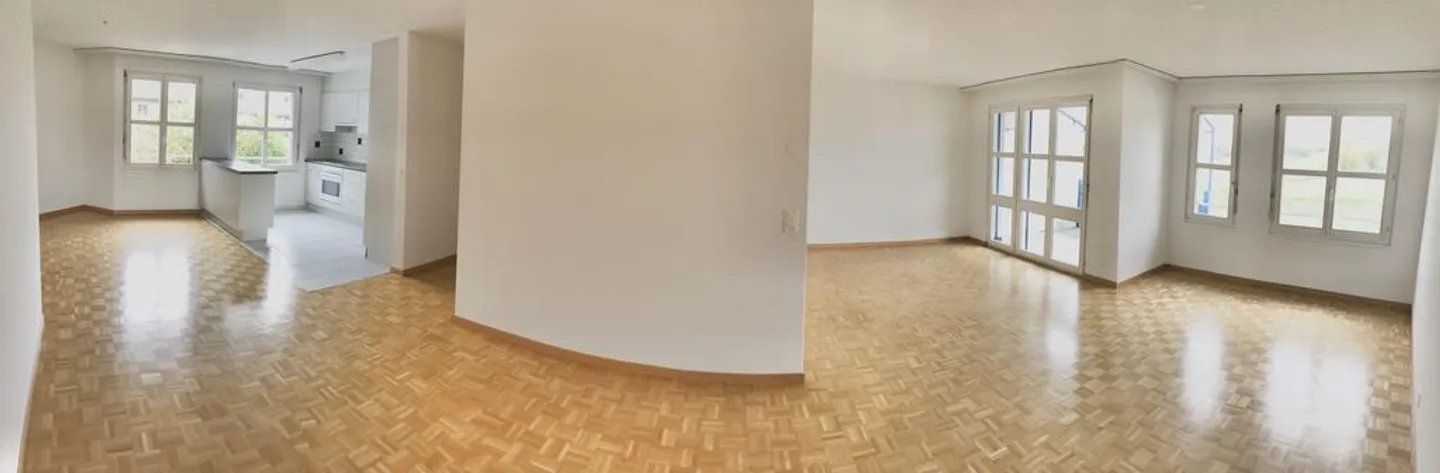 Posizione residenziale centrale e tranquilla - Foto 3 di 8