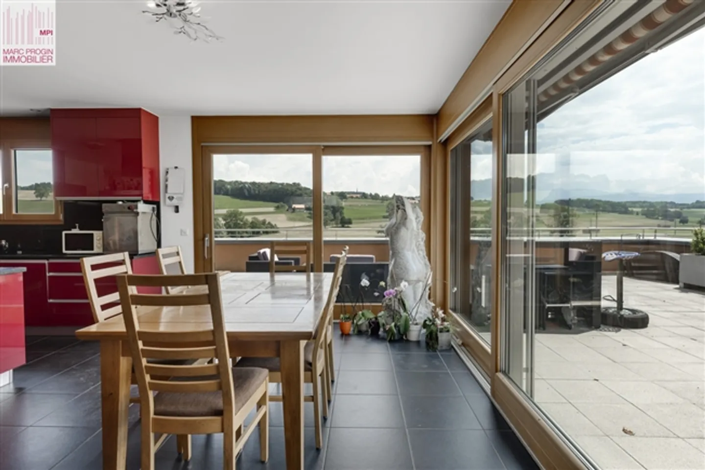 «Schönes 4,5-Zimmer-Penthouse mit Terrasse von 185 m2 ohne Vis-à-vis» - Foto 7 von 14