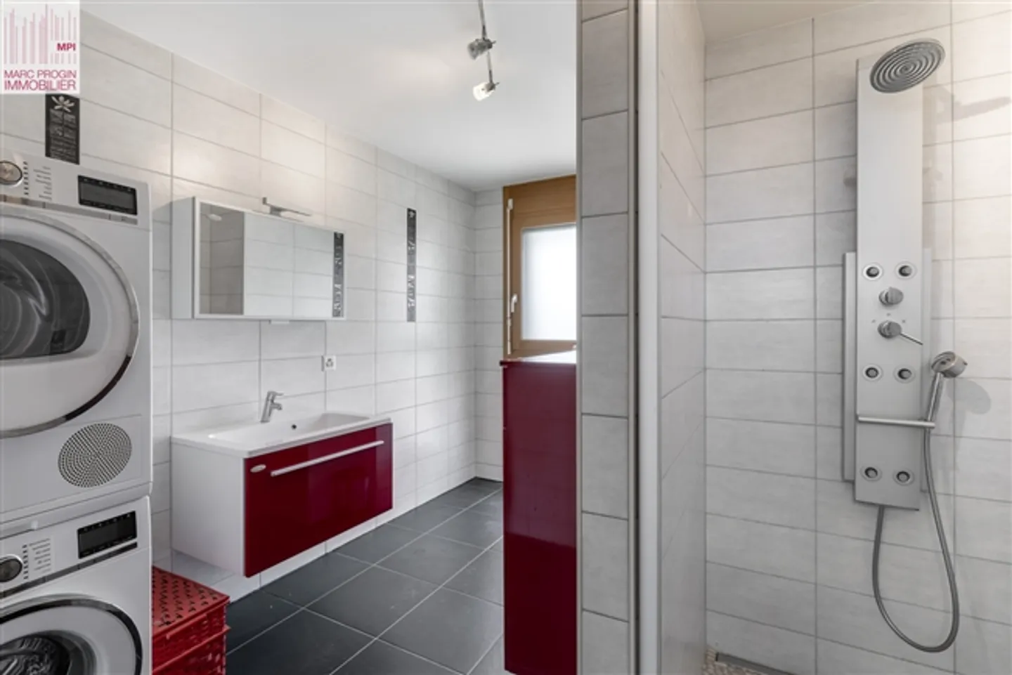 «Schönes 4,5-Zimmer-Penthouse mit Terrasse von 185 m2 ohne Vis-à-vis» - Foto 13 von 14