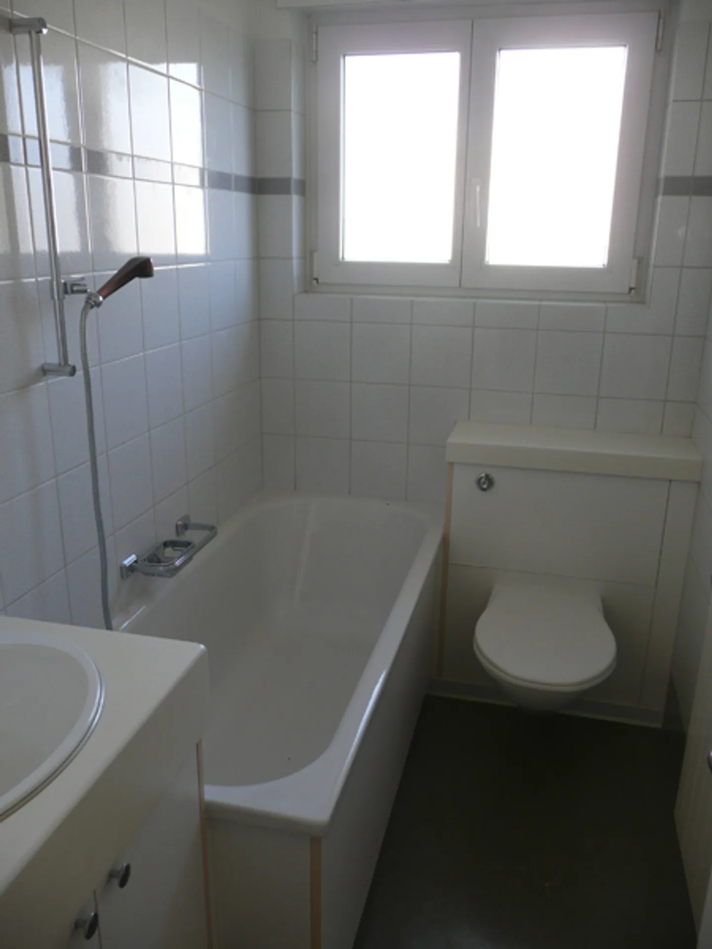 Apartment for rent - Photo 4 of 5