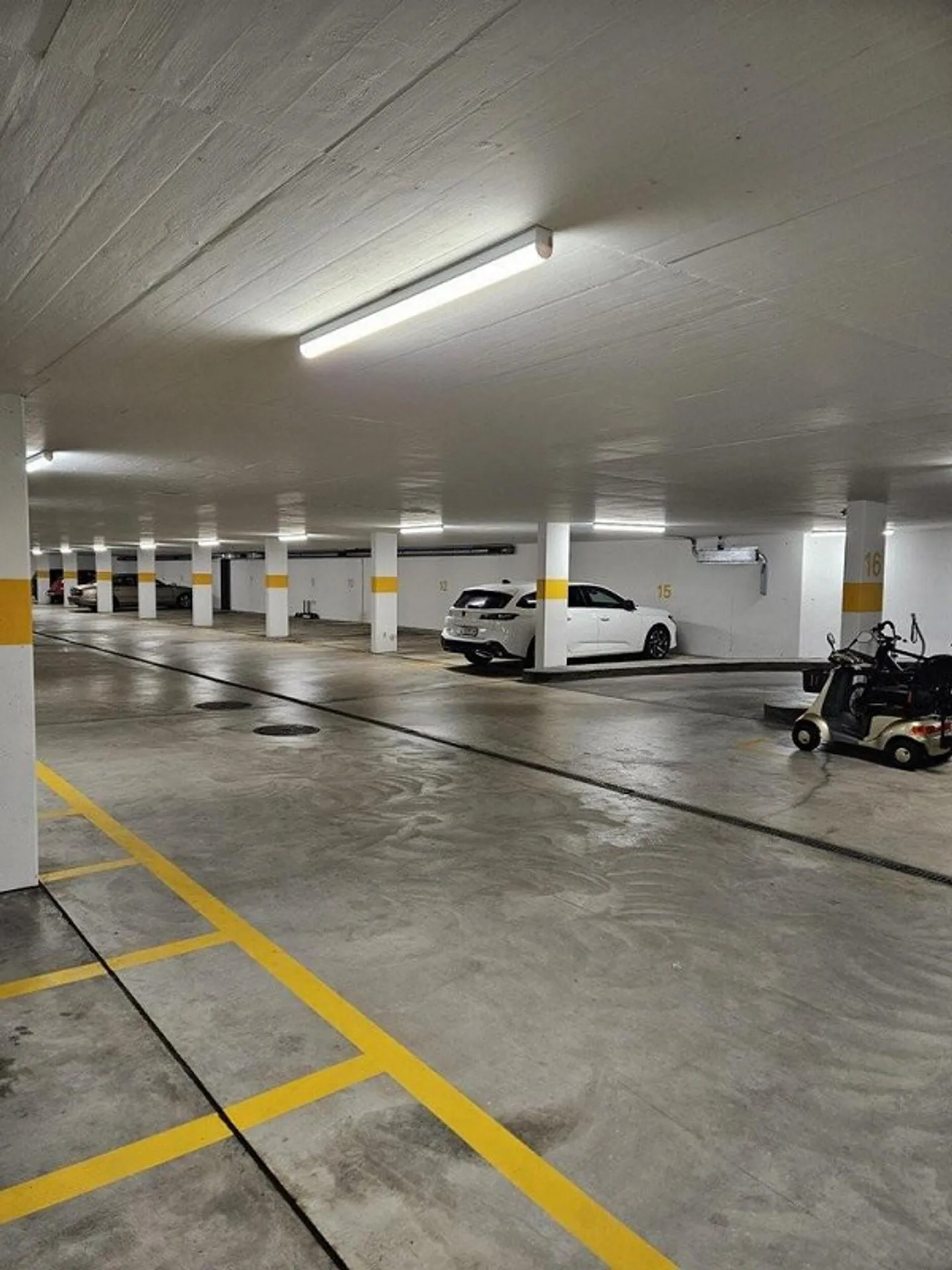 Parking Space in Brugg - Photo 3 of 3