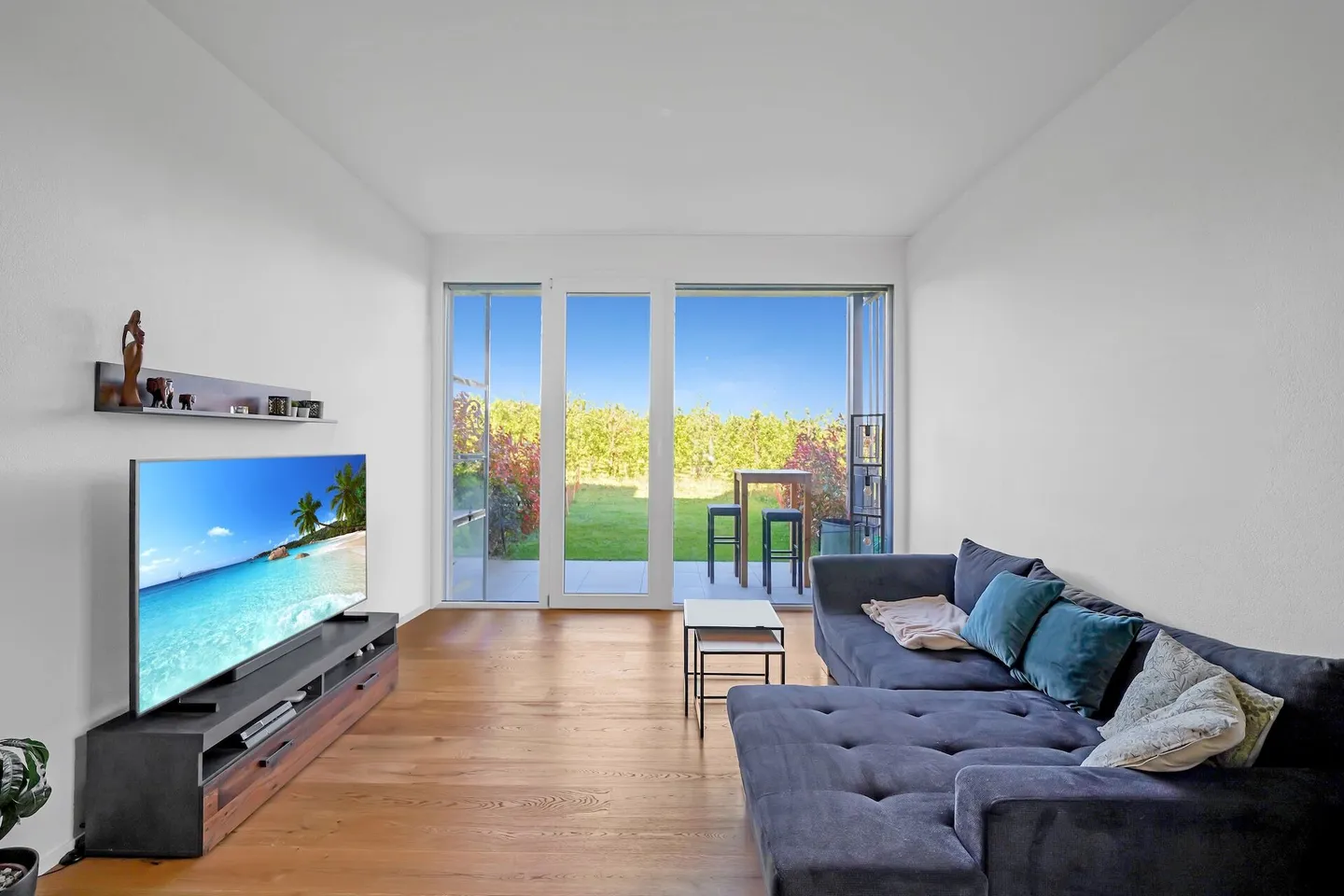 NEUBAU - Traumhaftes Eckreihenhaus mit vielen Extras an idyllischer Lage - 10 Minuten von Lyss - Foto 6 von 15