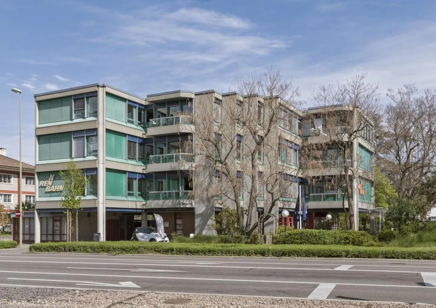 Temporary parking spaces in a central location in Muttenz - Photo 1 of 1