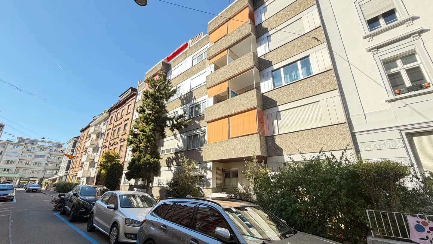 2.5-room condominium with balcony and elevator in Basel - Photo 15 of 15