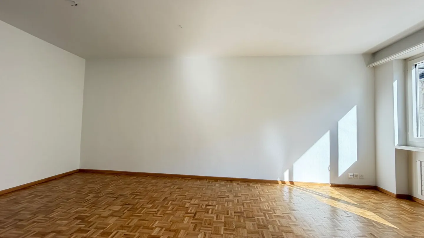 2.5-room condominium with balcony and elevator in Basel - Photo 7 of 15