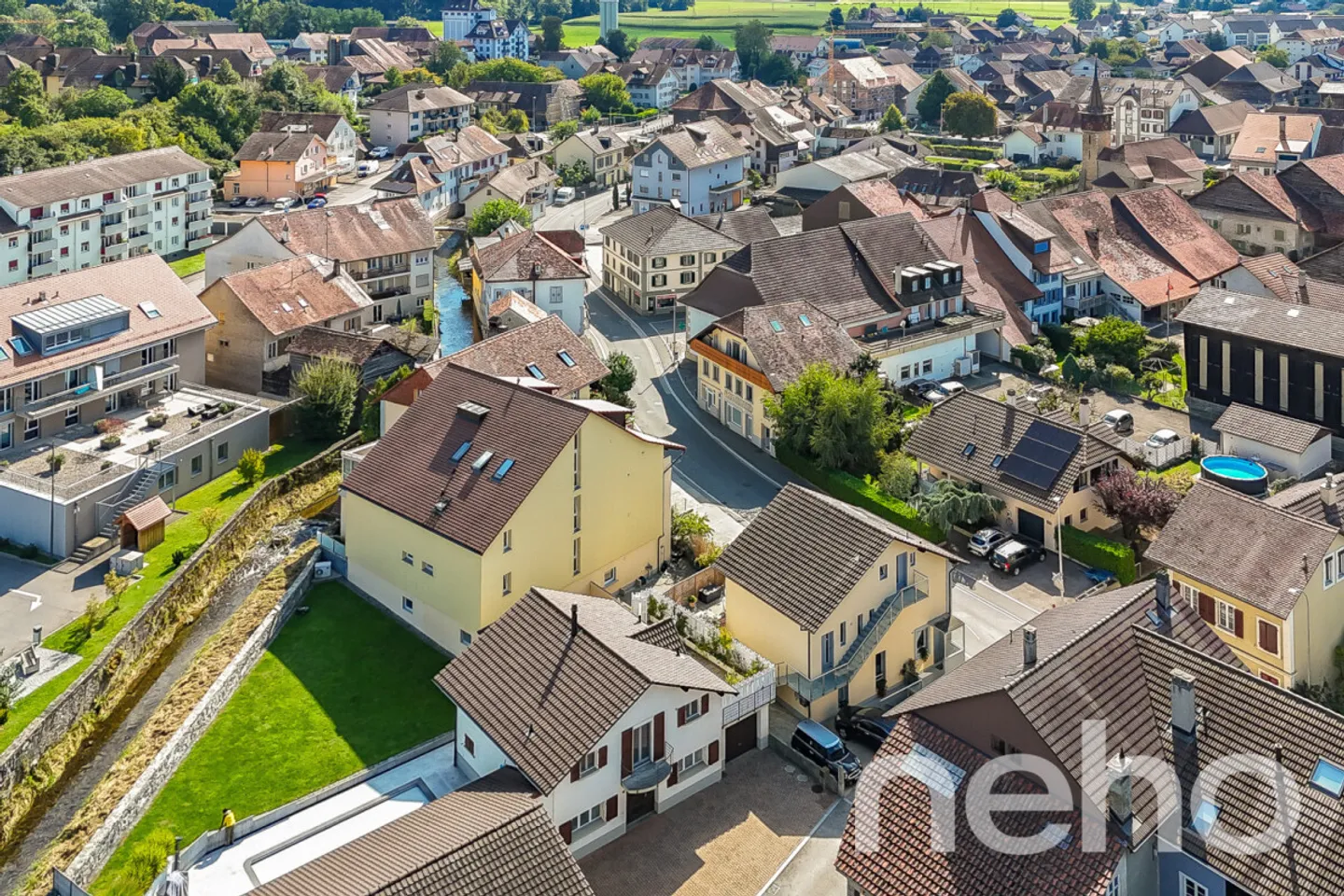 Rare renovated rental building with 6 apartments in Corcelles-près-Payerne - Photo 12 of 12