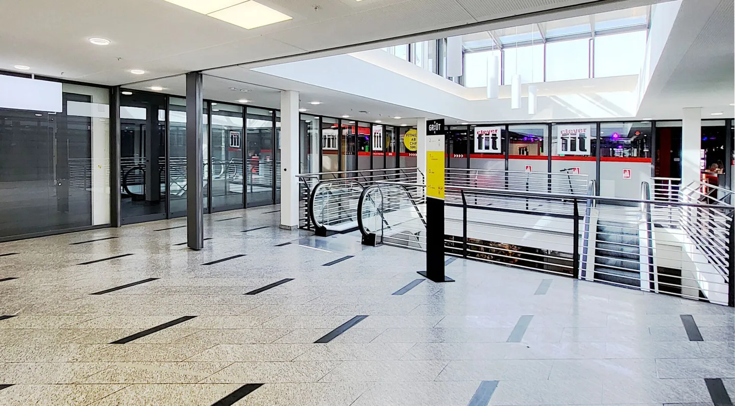 Sales area in Grütpark - right next to Cleverfit! - Photo 4 of 14