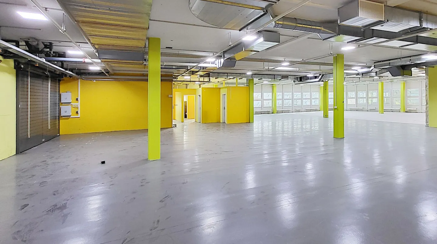 Sales area in Grütpark - right next to Cleverfit! - Photo 6 of 14