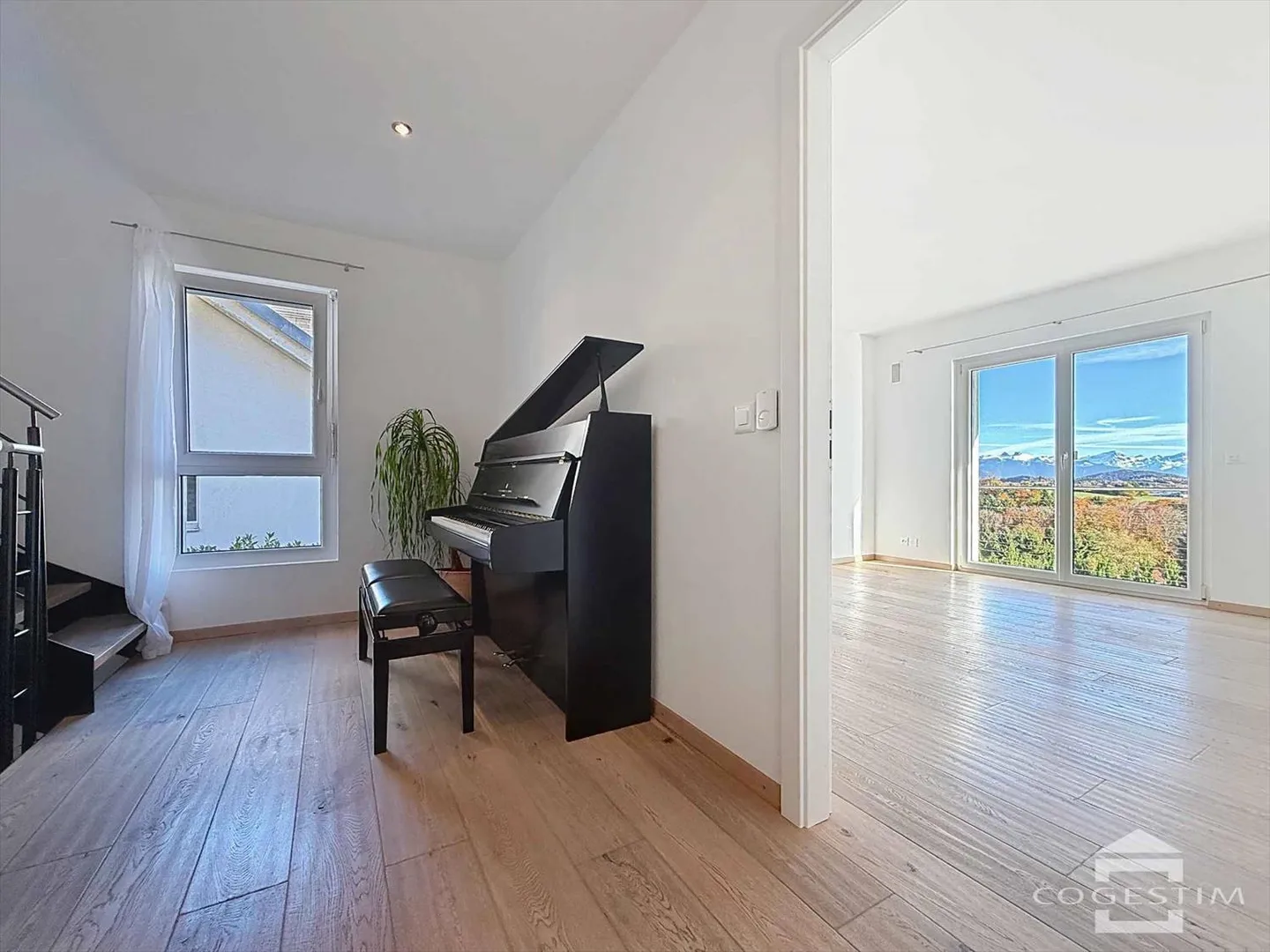 Villa 6,5 Zimmer - Foto 6 von 11