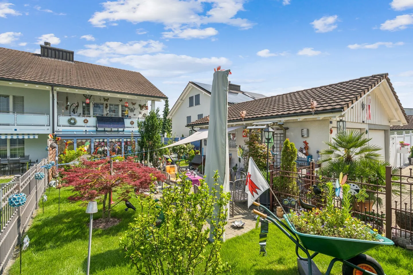 Casa bifamiliare in una posizione tranquilla e soleggiata - Foto 5 di 11