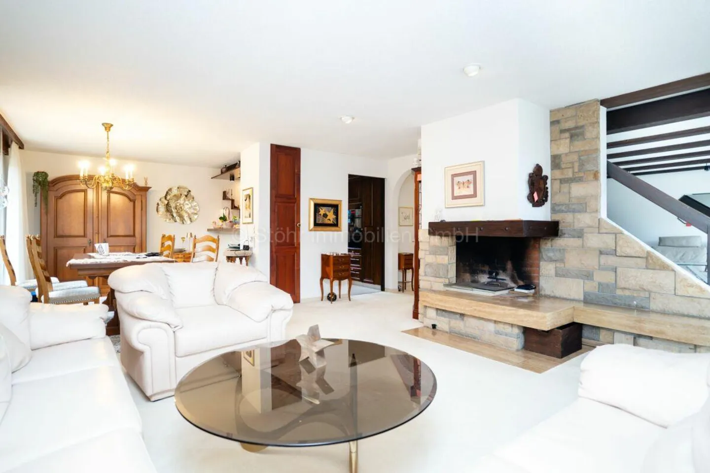 Geräumiges freistehendes Haus - Foto 3 von 25