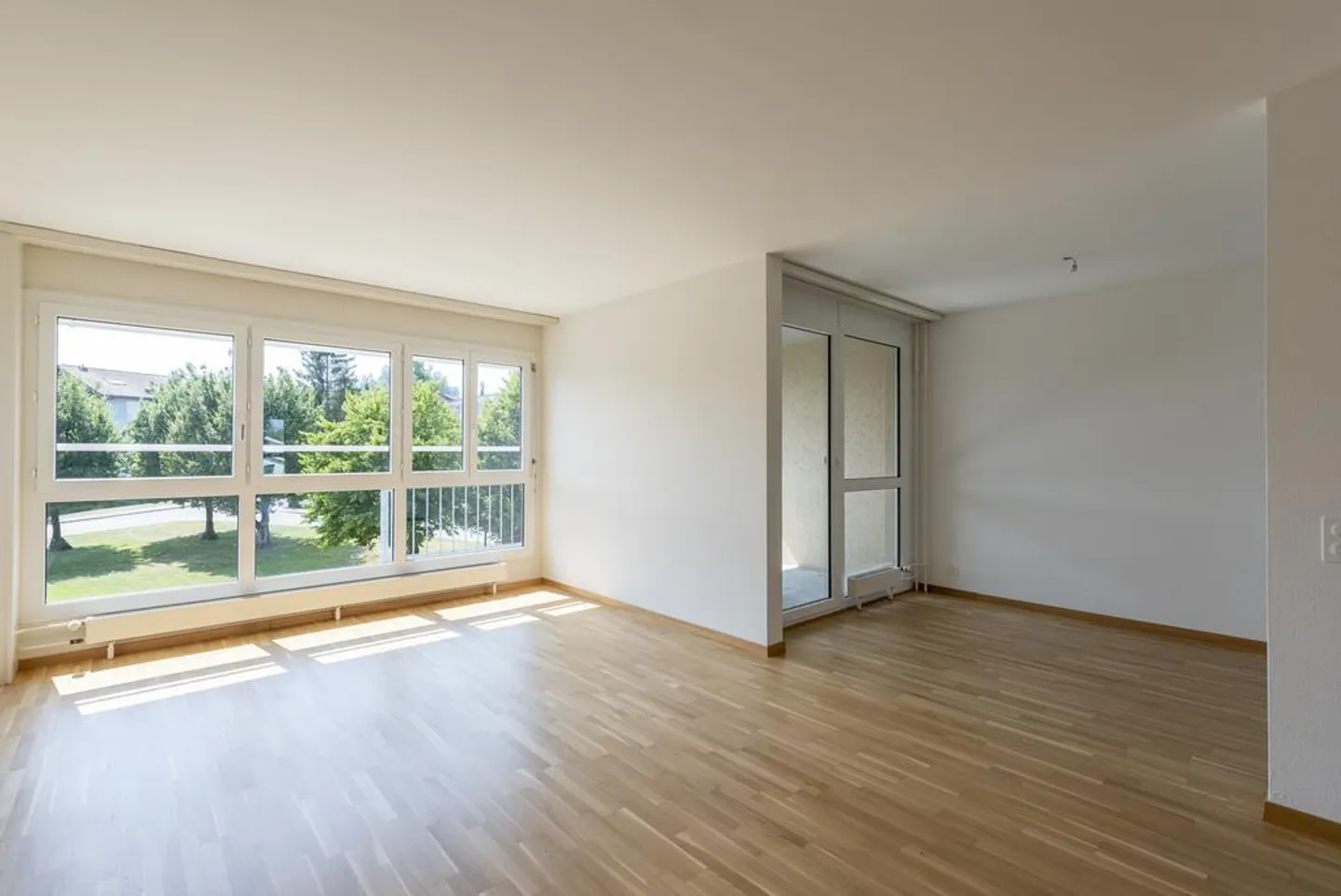 Geräumige Wohnung im Grünen - Foto 4 von 12