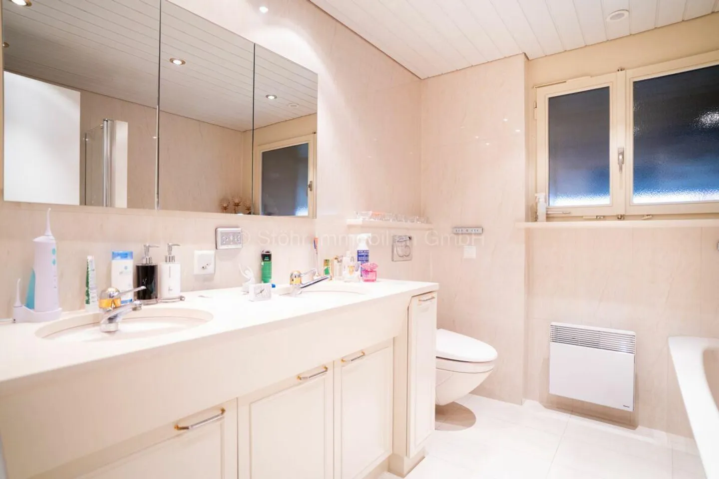 Geräumiges freistehendes Haus - Foto 11 von 25