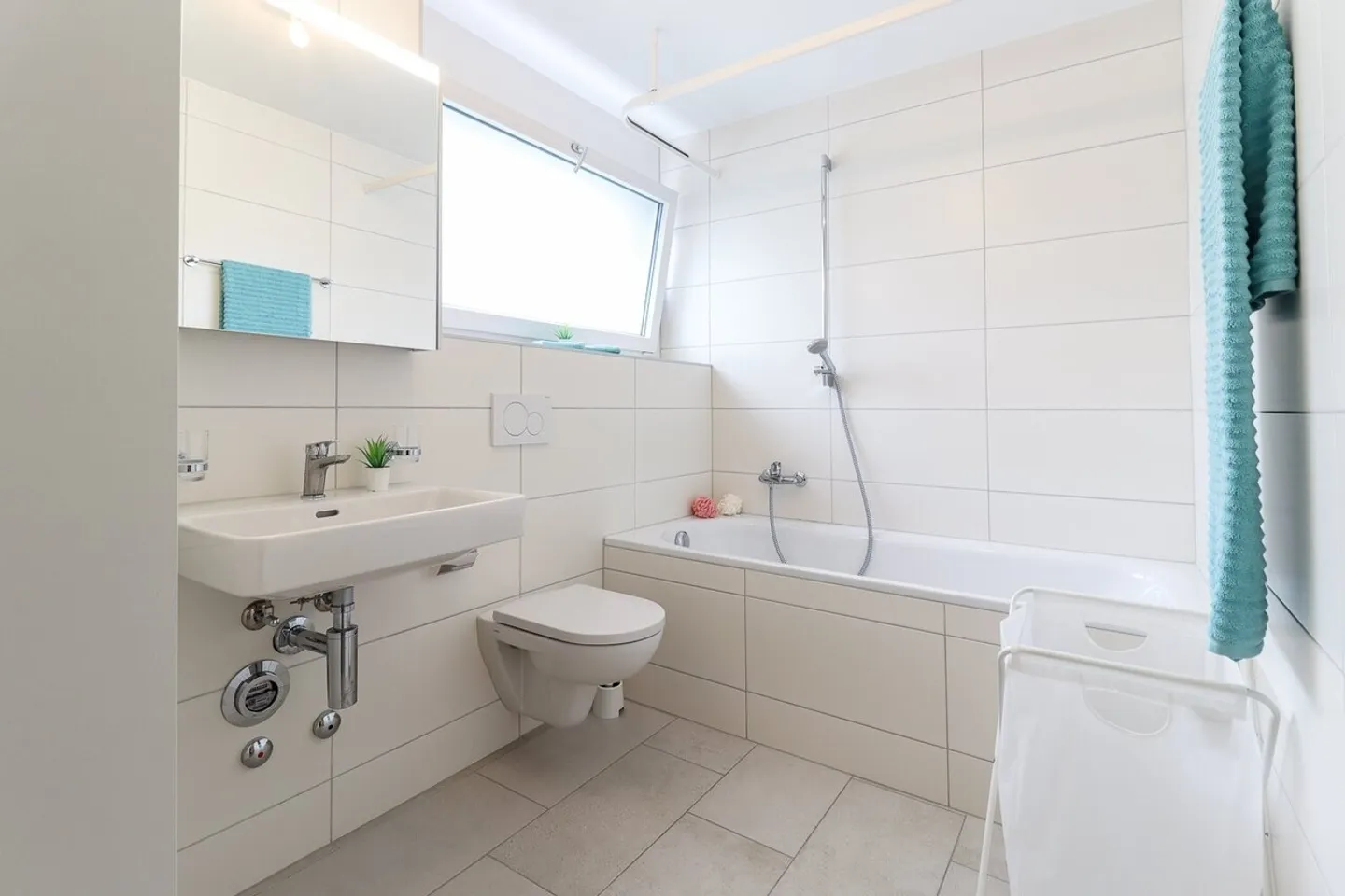 Wunderschöne 3,5-Zimmer-Wohnung im 1. Stock im Herzen von Giffers - Foto 7 von 13