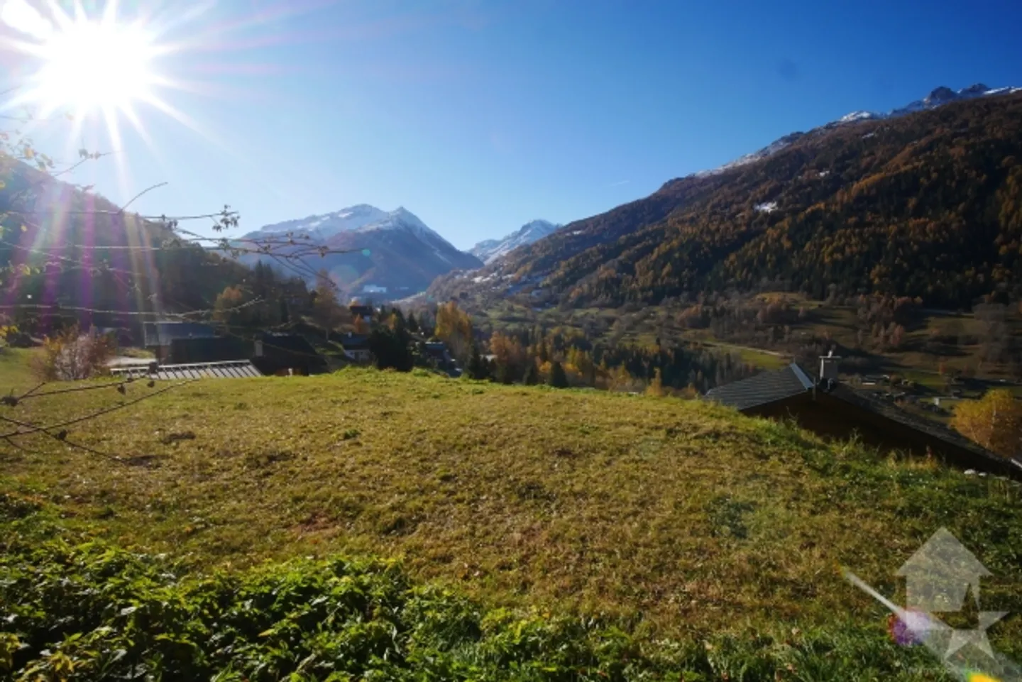 Terreno attraente in una posizione tranquilla vicino a Vissoie (Les Morands) - Foto 1 di 13