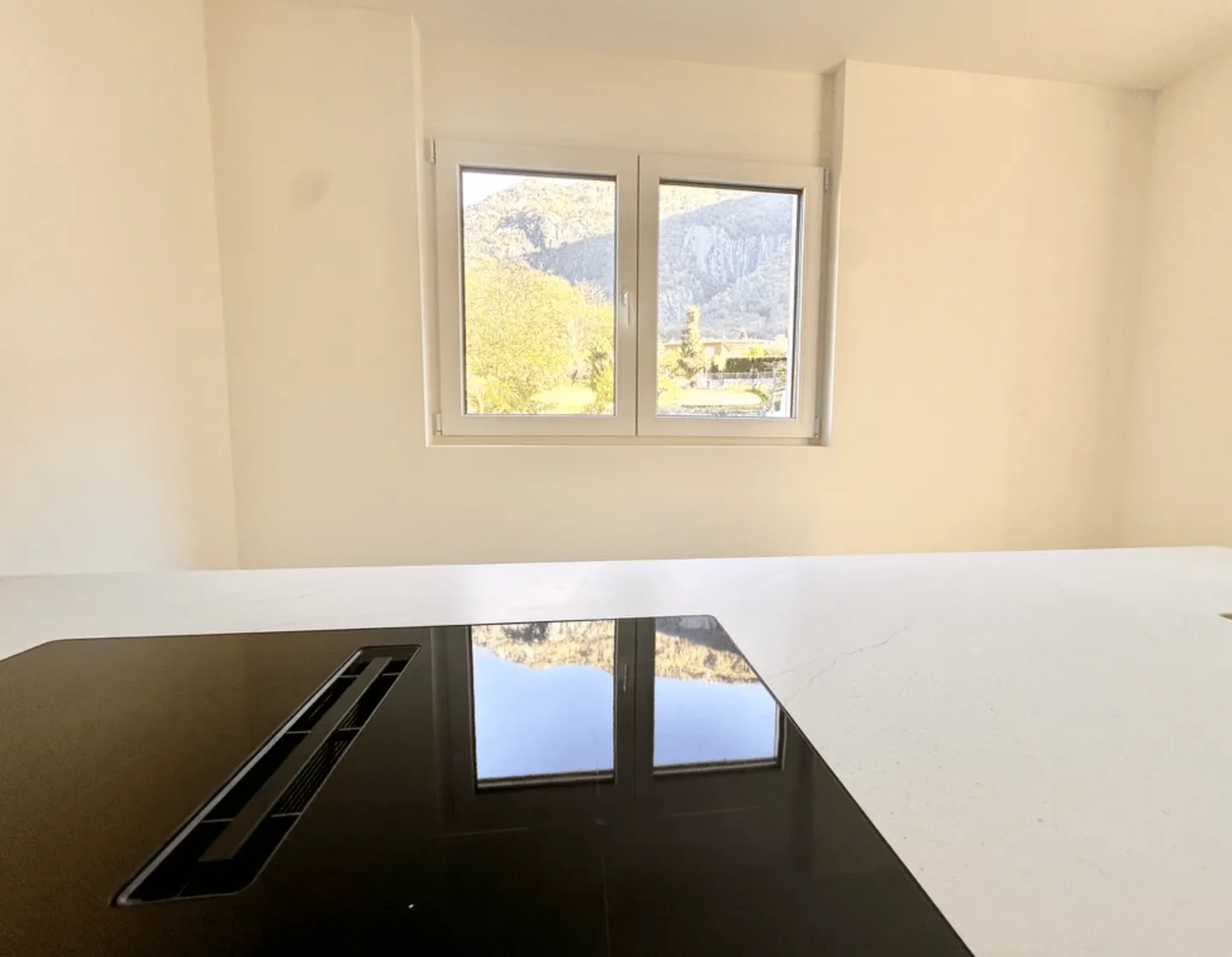 Nuovo Progetto Residenziale ad Avegno: Eleganza Naturale nella Valle Maggia - Foto 11 di 13