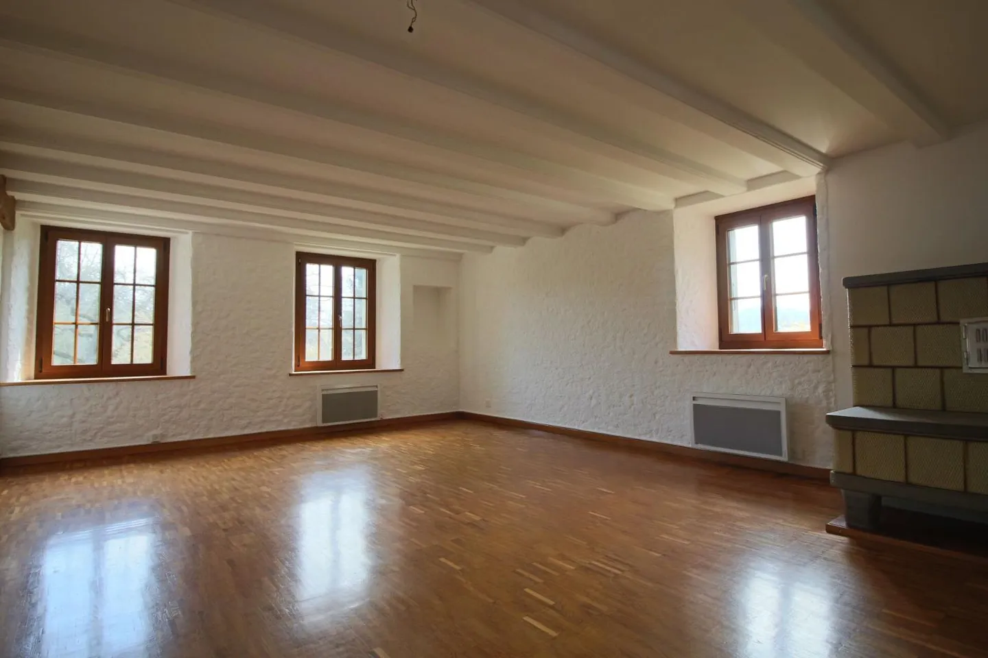 Planches - appt 3,5 Zimmer - Foto 2 von 9