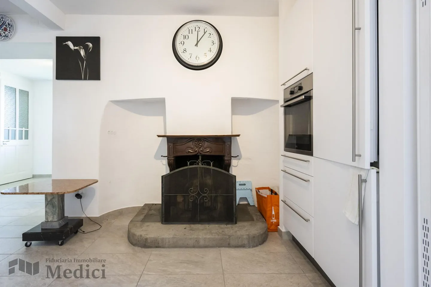 ELEGANT HISTORICAL RESIDENCE IN THE CENTER OF BESAZIO - FURNISHED - Photo 6 of 27