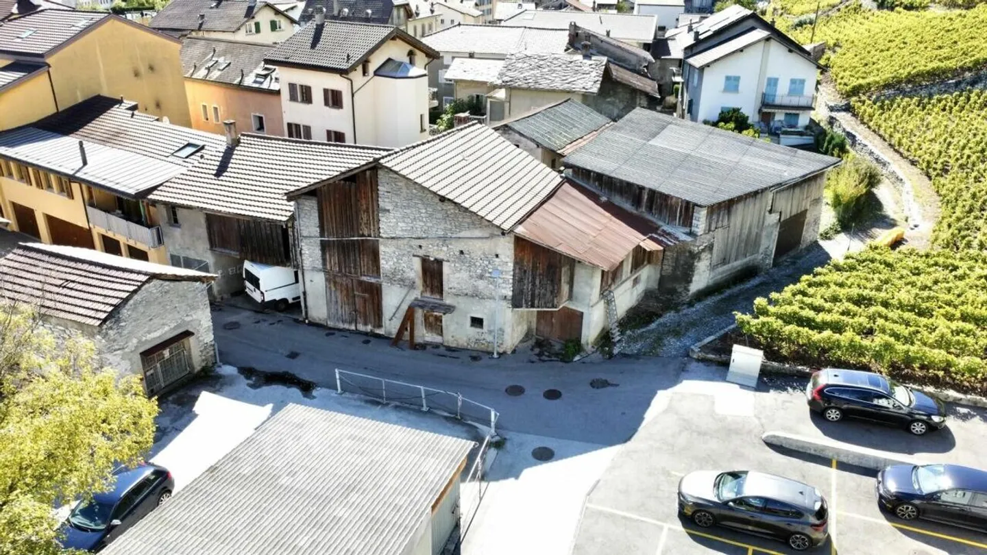 Grange avec 10 pièces à Ardon - Photo 3 sur 14