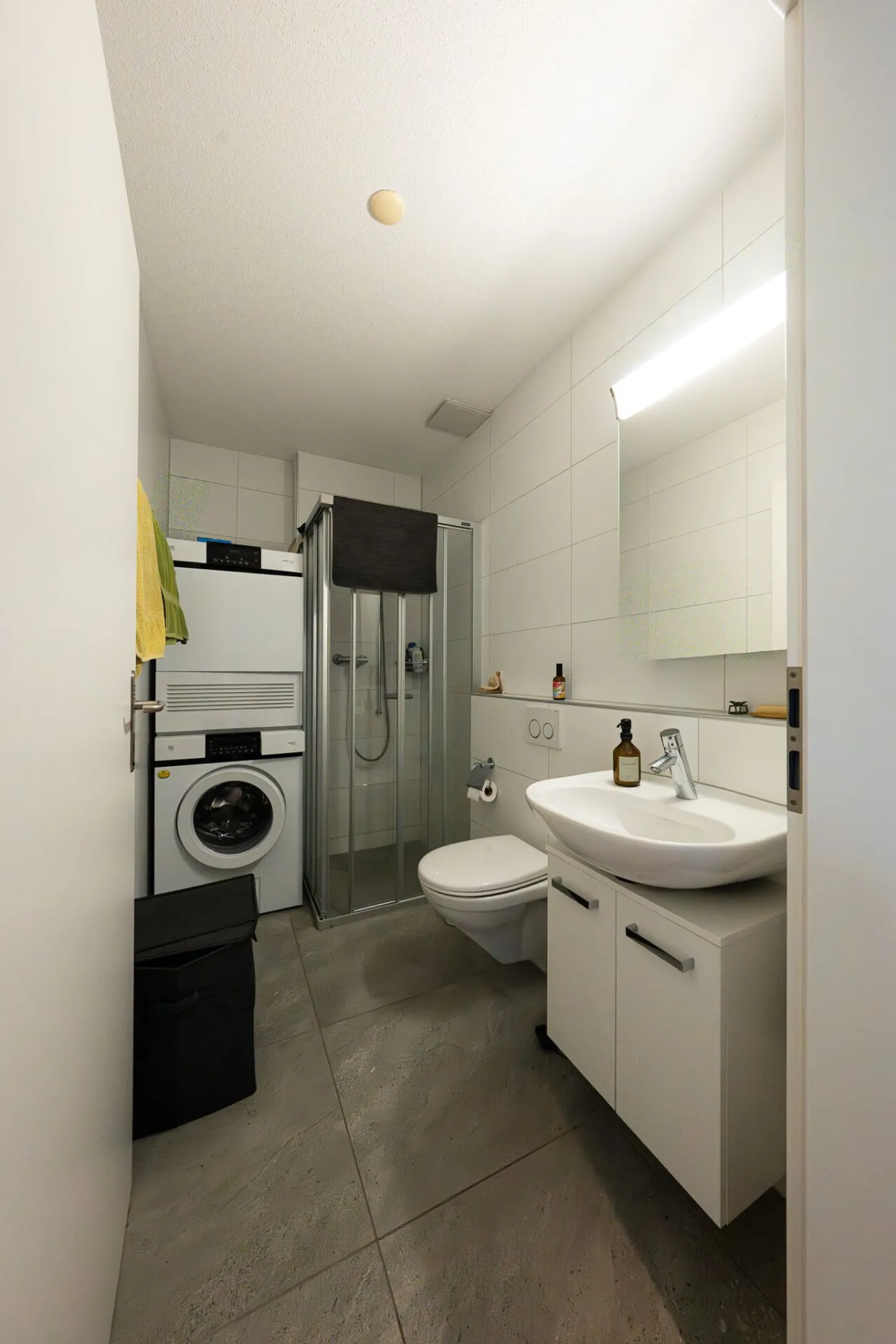 Appartamento moderno 2.5 locali 2° piano centro - Foto 8 di 10