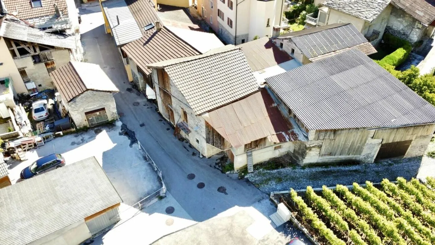 Grange avec 10 pièces à Ardon - Photo 4 sur 14