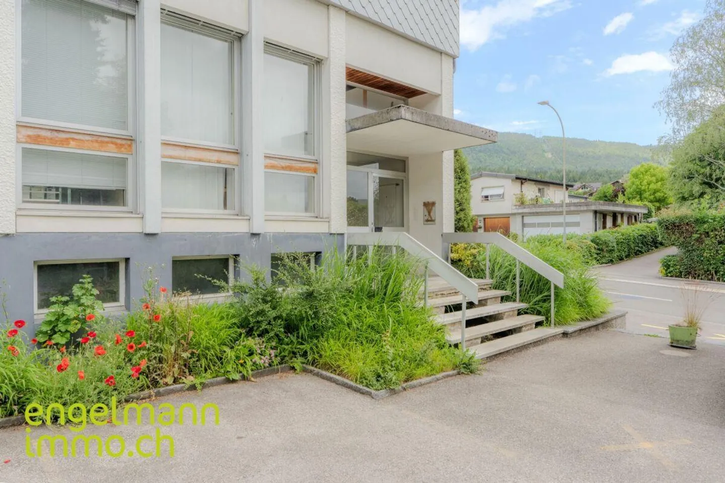 Renditeobjekt: Geschäftsräume, Garage und Atelier - Foto 5 von 12