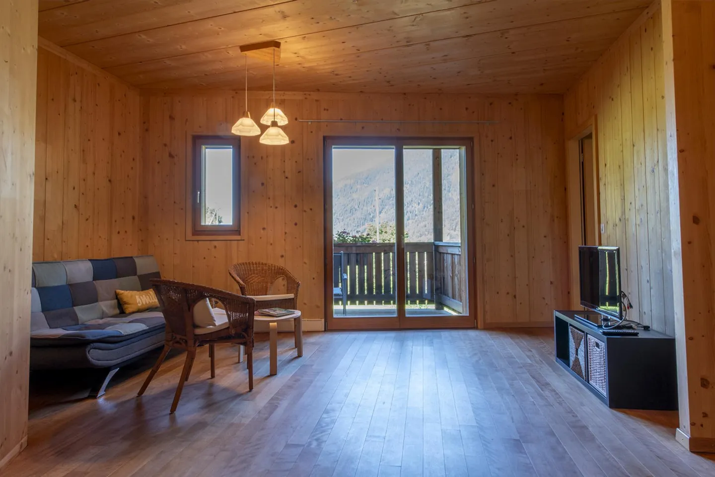 Appartement 2,5 pièces n° 07 Sardonyx au Berglandhof à Ernen - Photo 2 sur 10