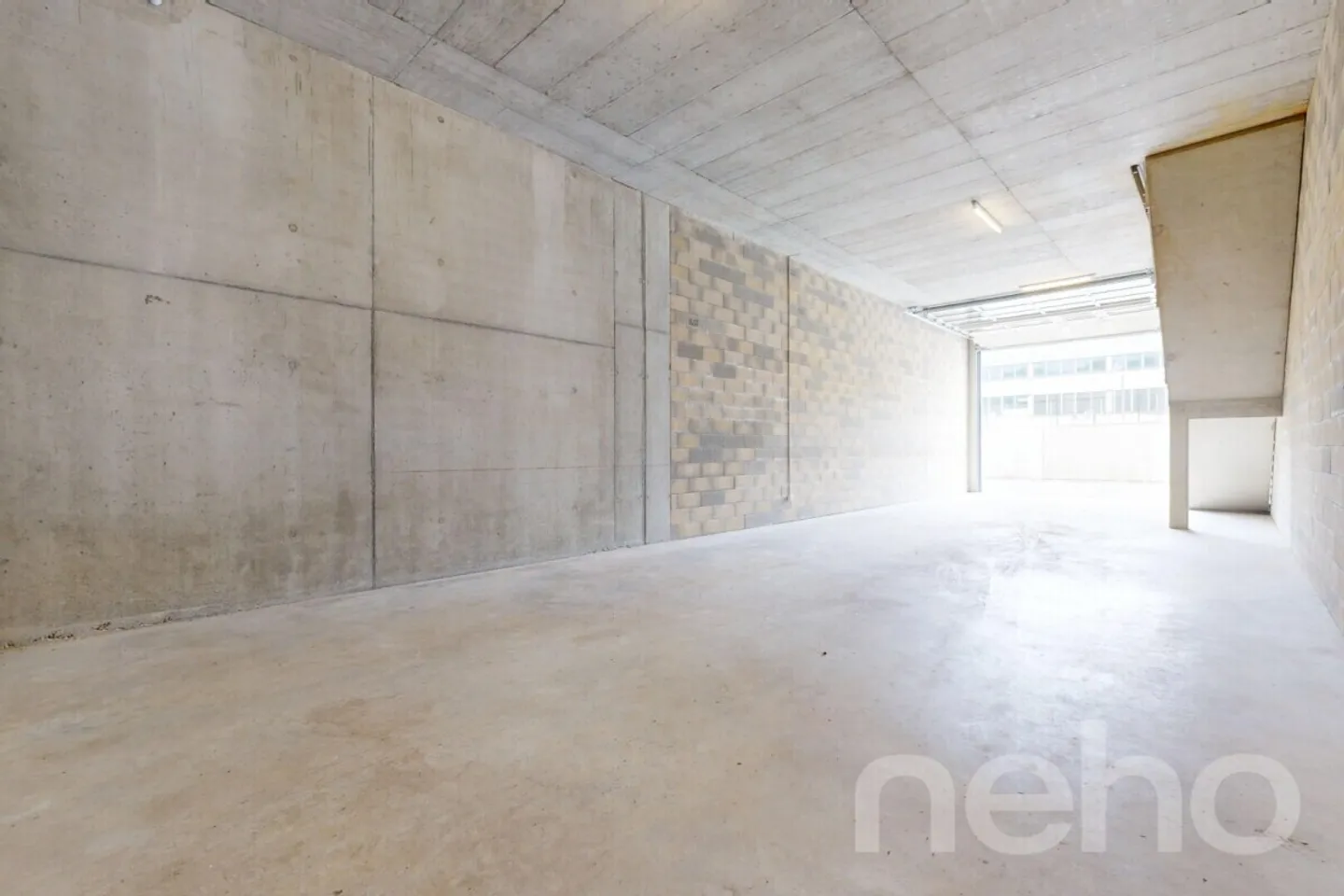 Local polyvalent pour exploitants ou investisseurs - Photo 5 of 12