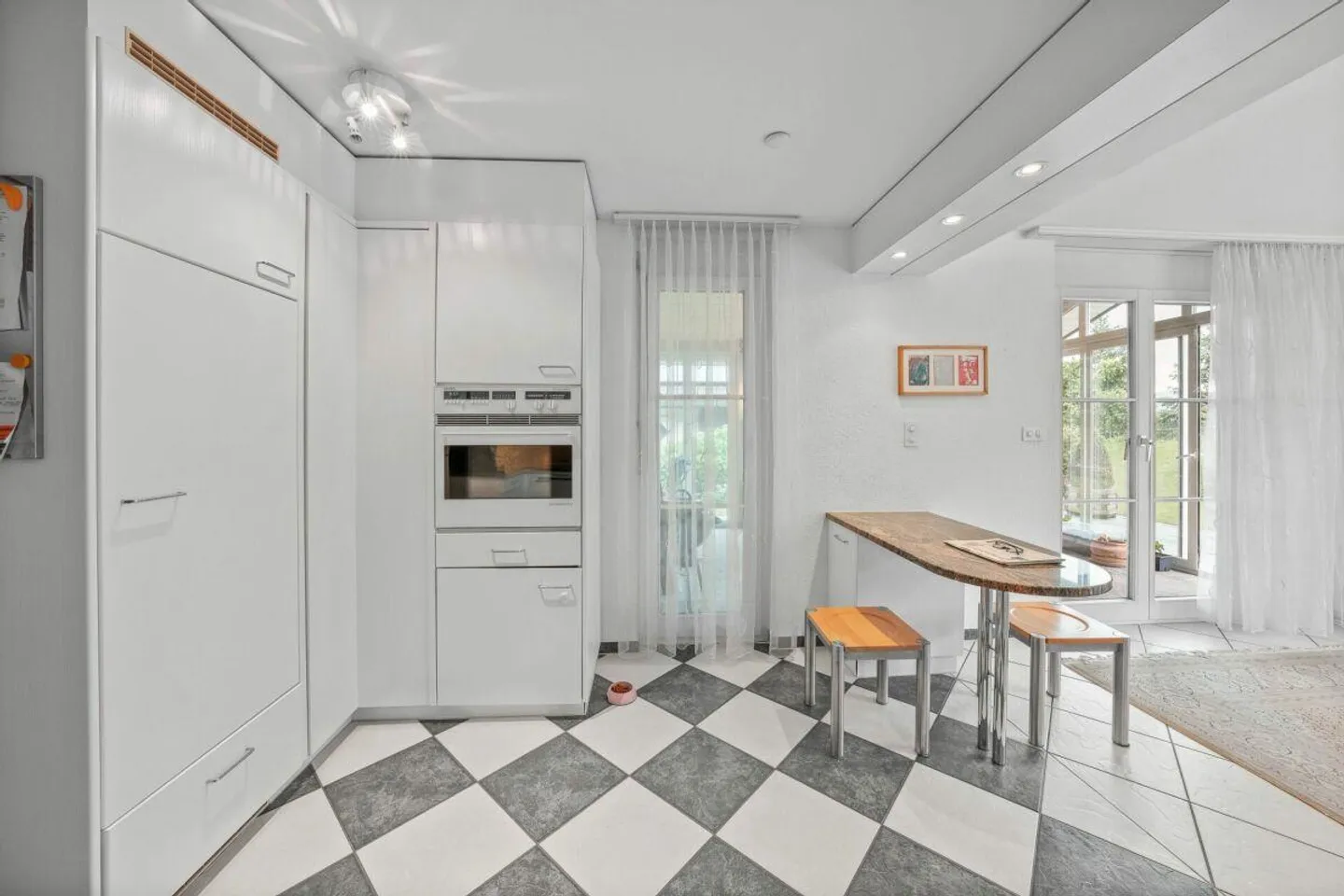 Attraktives Einfamilienhaus mit wunderschöner Seesicht! - Foto 7 von 15