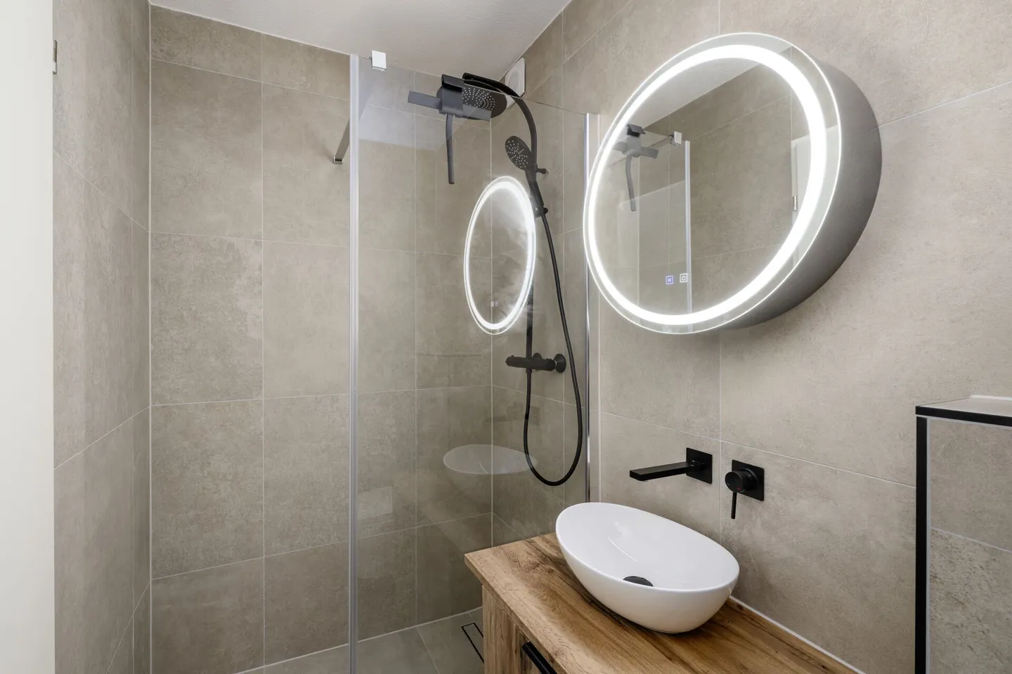 Condominio ristrutturato con stile a Widen - Foto 5 di 5