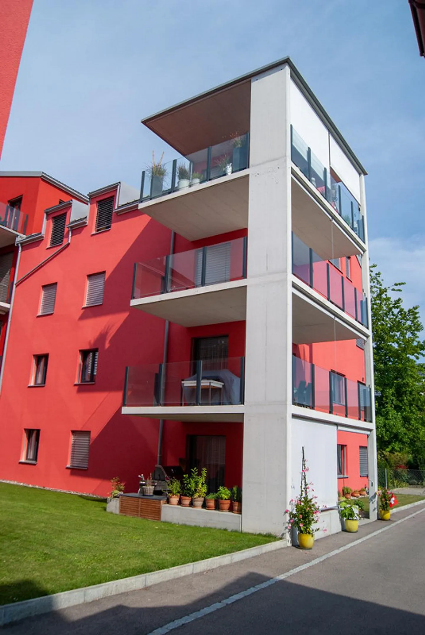 Appartement spacieux de 4,5 pièces près du Rhin - Photo 2 sur 11