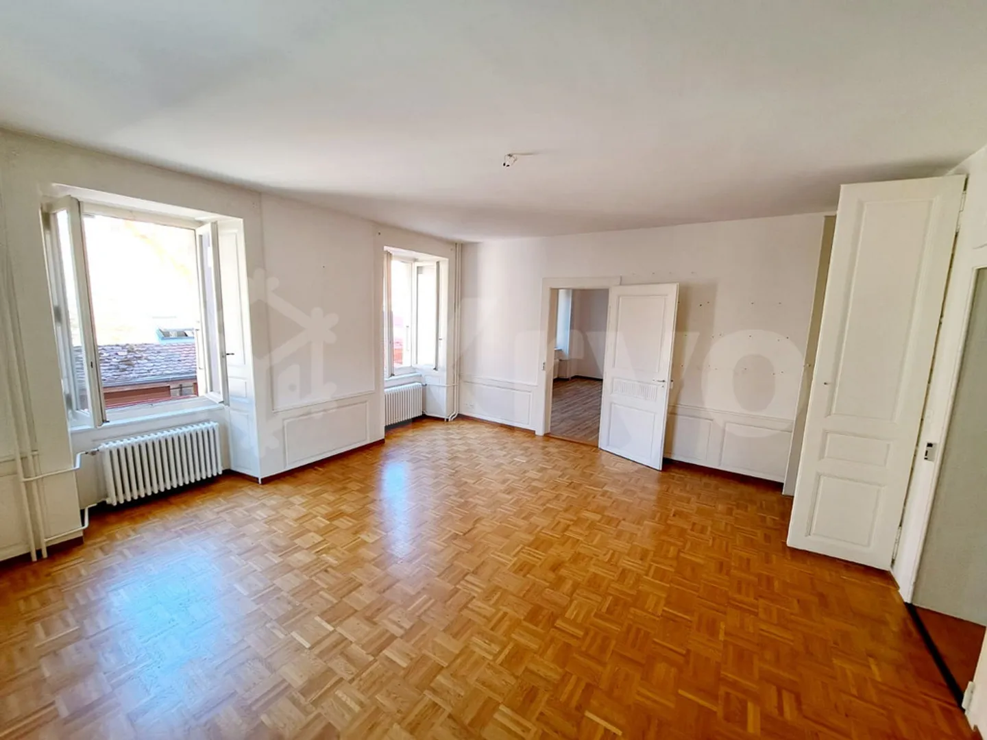 PETITE-RUE 4, 2,5-Zimmer-Wohnung mit Kamin - Foto 3 von 7
