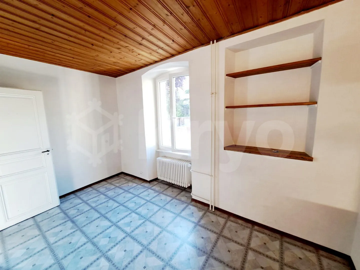 PETITE-RUE 4, 2,5-Zimmer-Wohnung mit Kamin - Foto 6 von 7