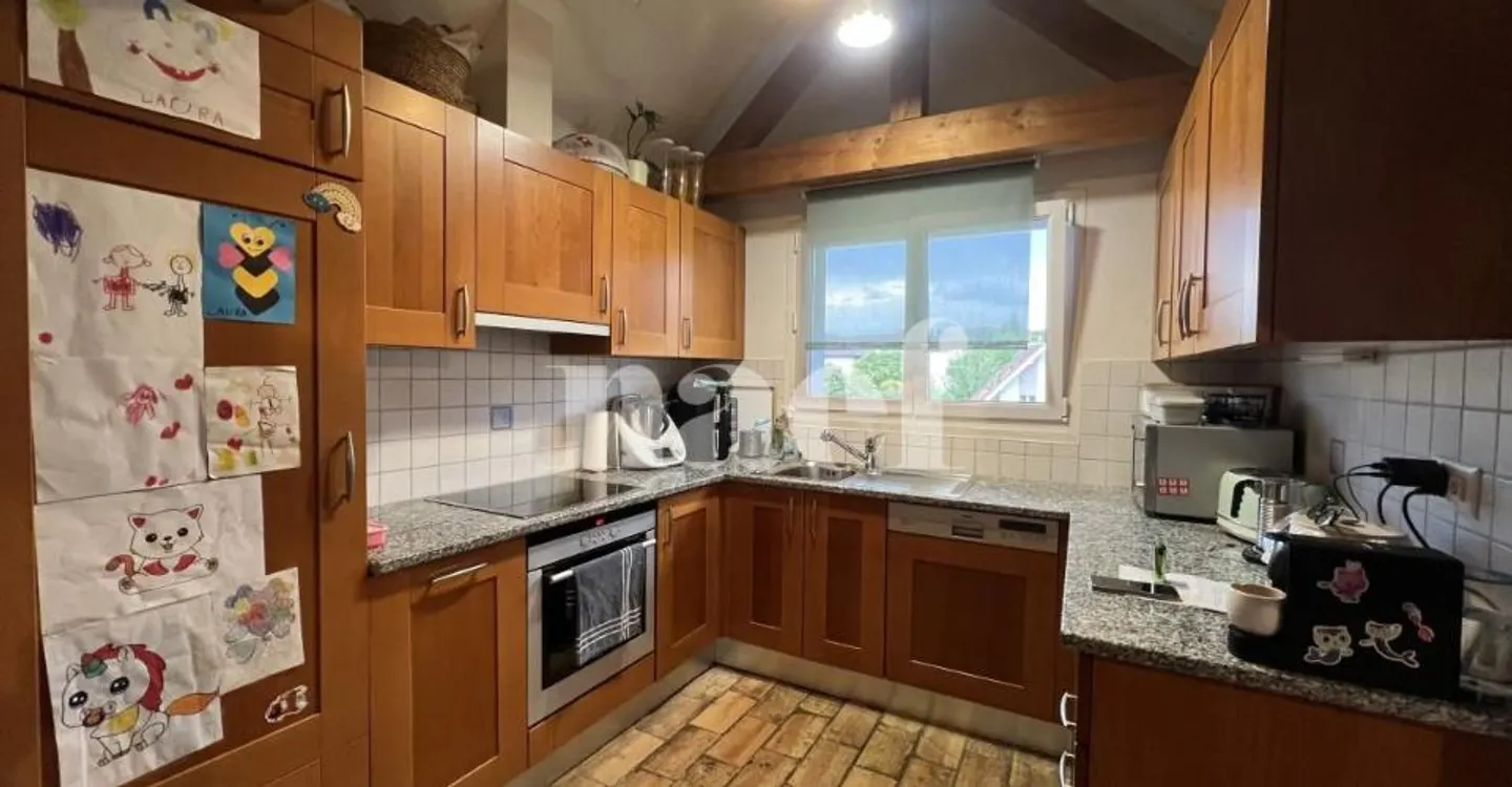 Avenches, 120 m2 loft on the 3rd floor for rent! - Photo 2 of 5