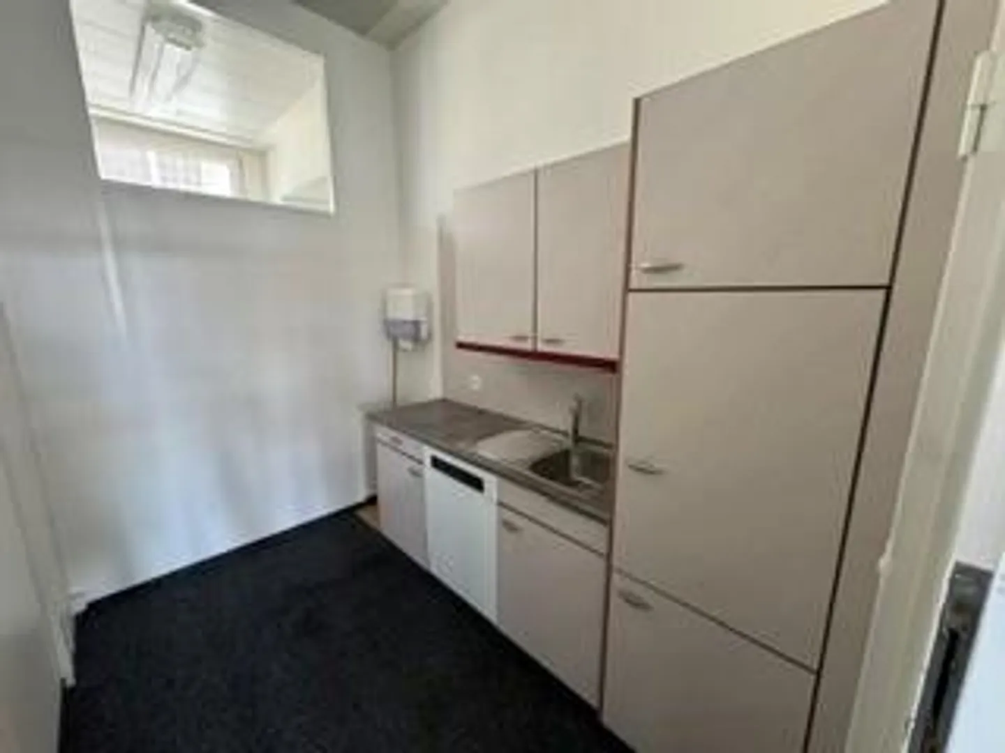 Moderne Gewerbefläche im SIG - Foto 4 von 13