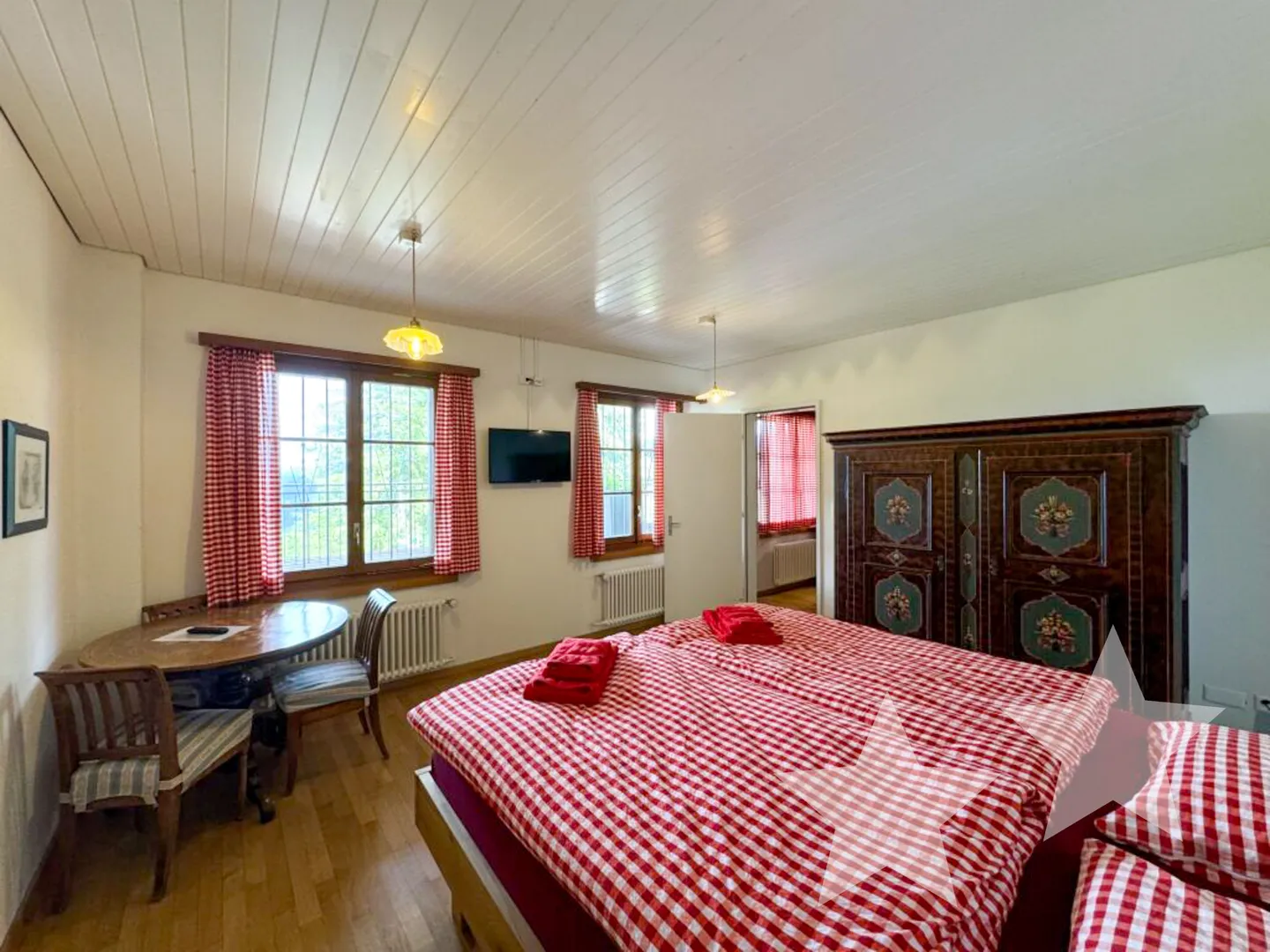Versatile Hotel and Restaurant - Photo 11 of 11