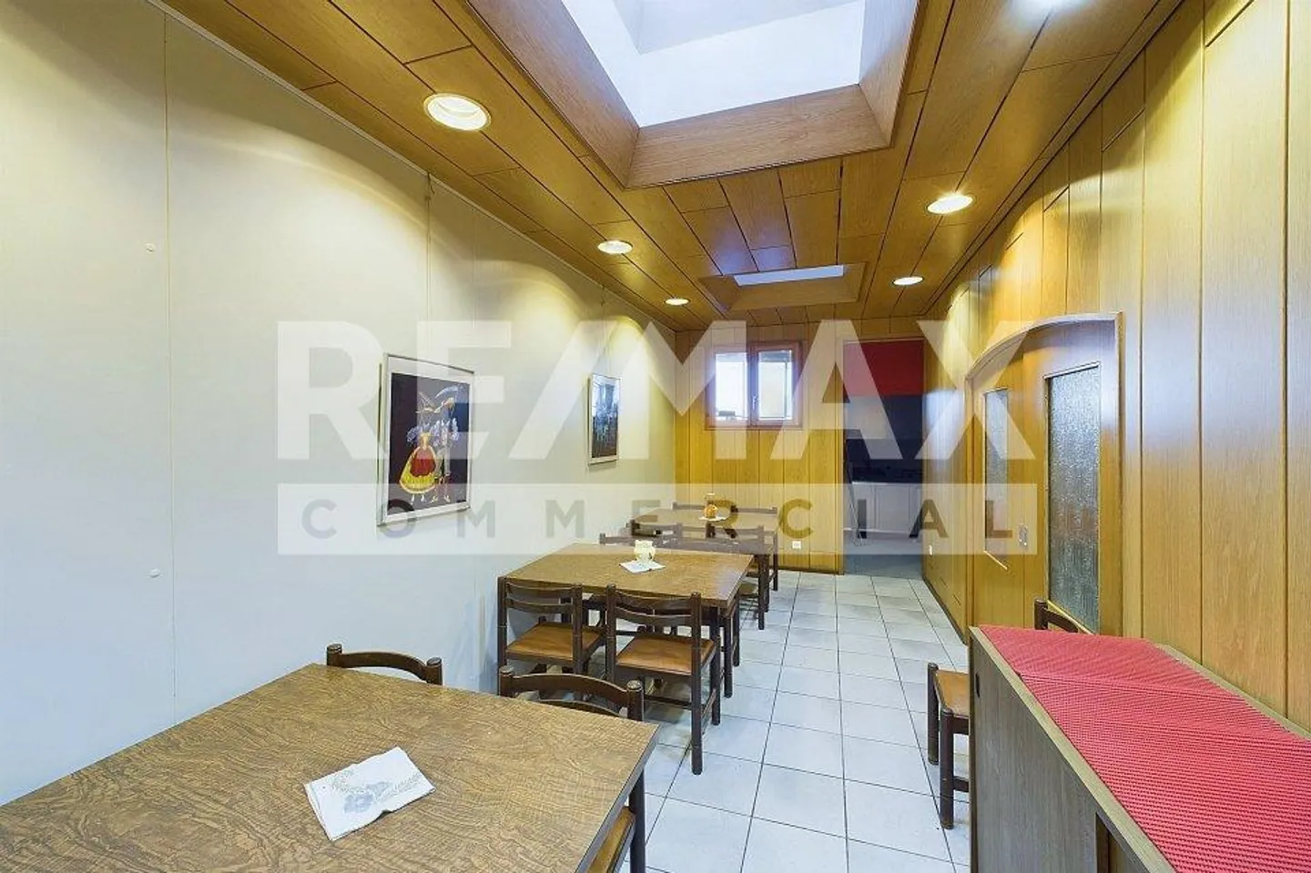 Restaurant avec hébergement / propriété convertible dans la nature montagneuse - Photo 10 sur 13