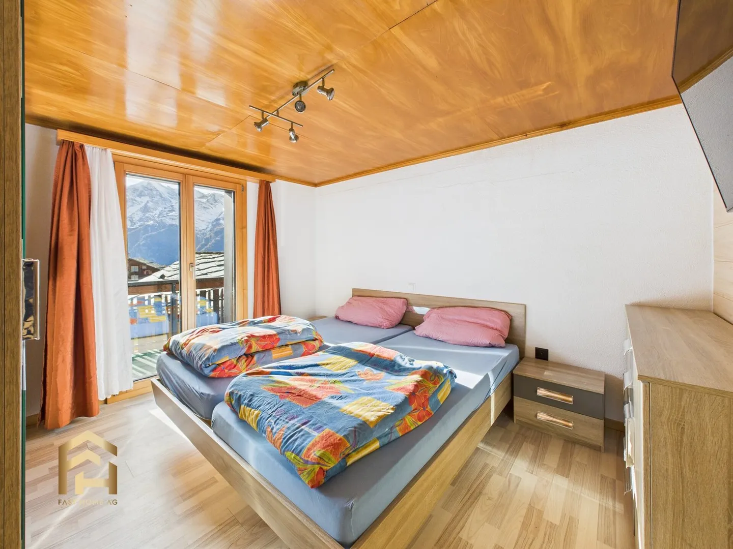 Chalet affascinante del Vallese con circondario a Grächen - Foto 6 di 13