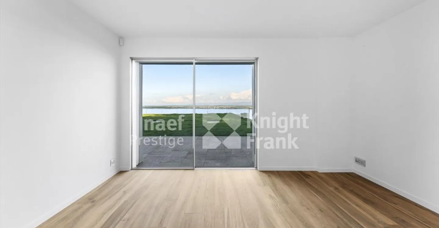 Elegante Casa Familiare con Vista Lago - Foto 5 di 10