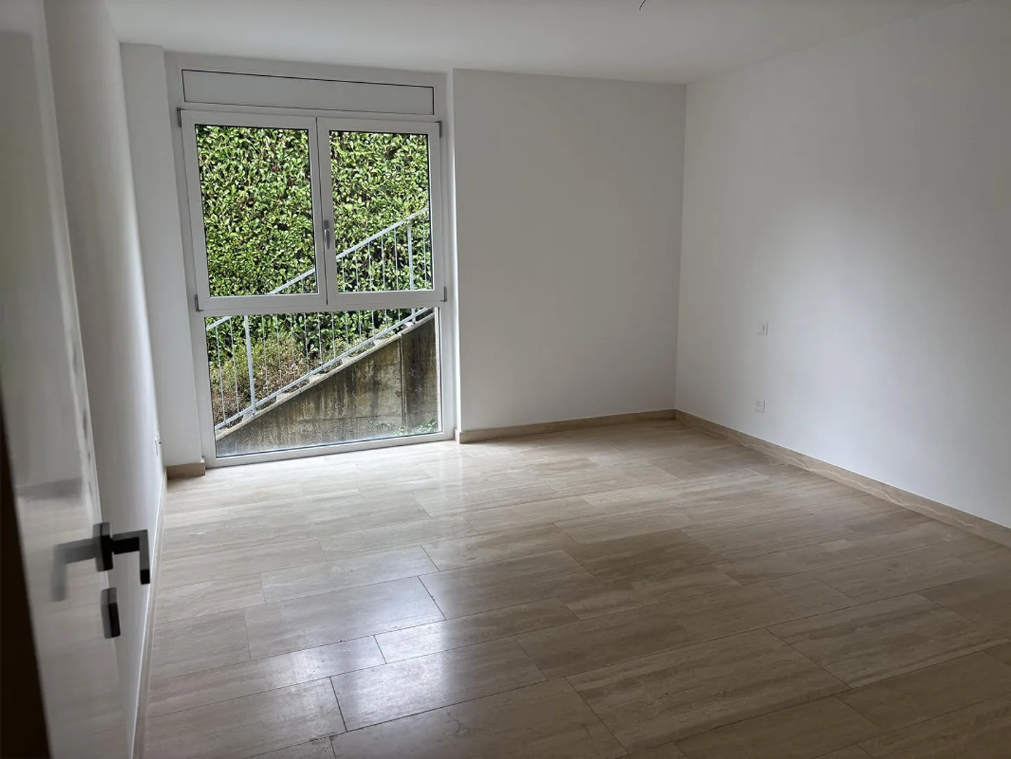 Luxuswohnung mit 4,5 Zimmern im schönen Vico Morcote - Foto 7 von 12