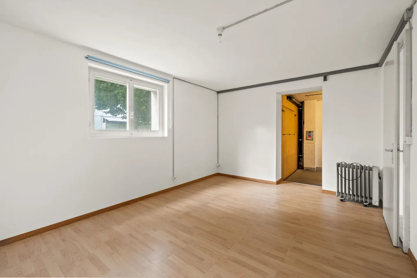 Casa bifamiliare con appartamento - Foto 2 di 16