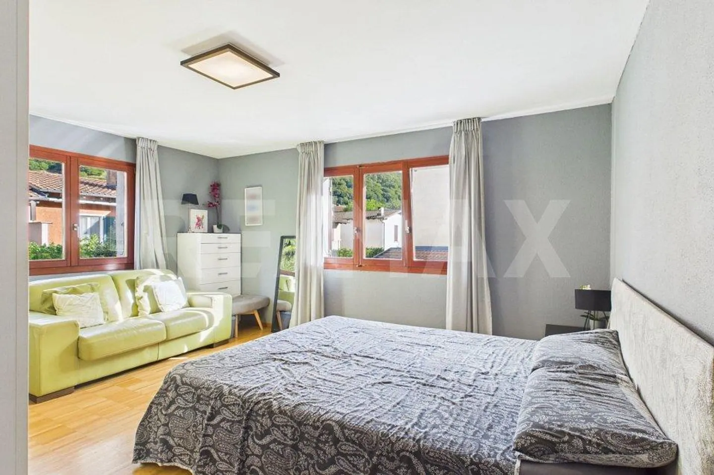 In Capolago, ein Haus, das für das Familienleben gedacht ist - Foto 11 von 13